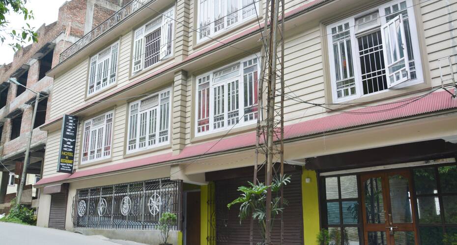Hotel Little Wing, Gangtok 1